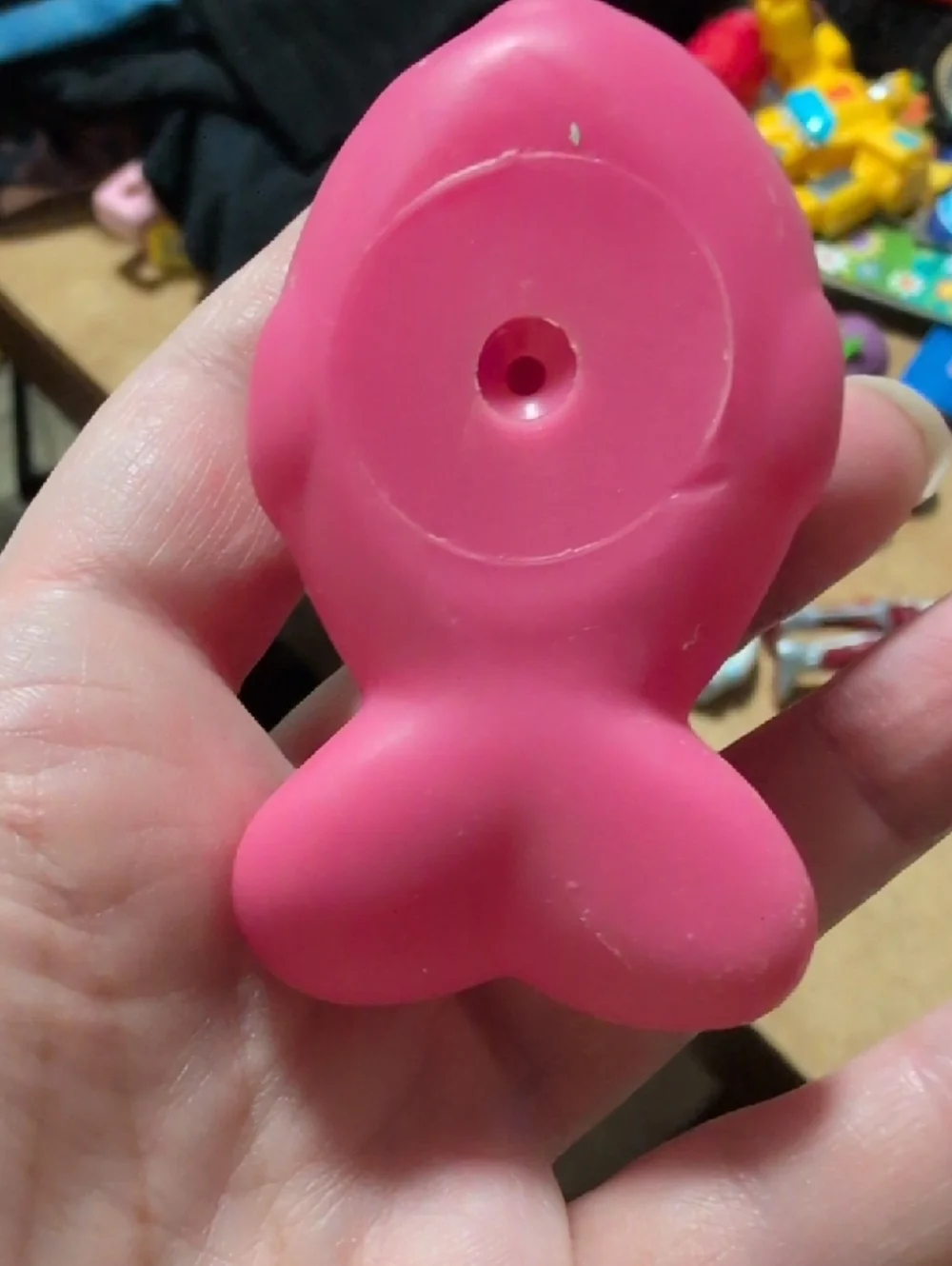❤️‍🔥10/$10❤️‍🔥 Pink Rubber Fish Bath Toy